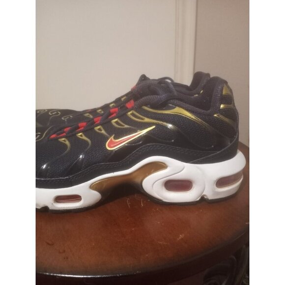 Nike Air Max Plus OG Size 5.5 Y Obsidian/ Comet Red, DJ2009-400 Tennis Shoes - Picture 11 of 16